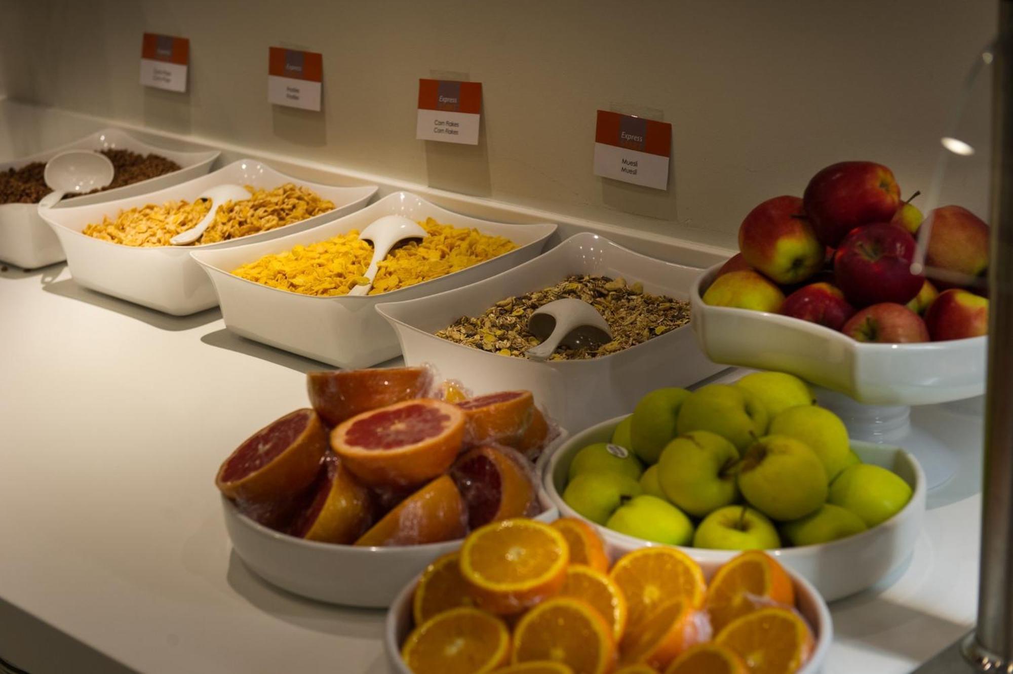 Holiday Inn Express Strasbourg Centre By Ihg Ngoại thất bức ảnh