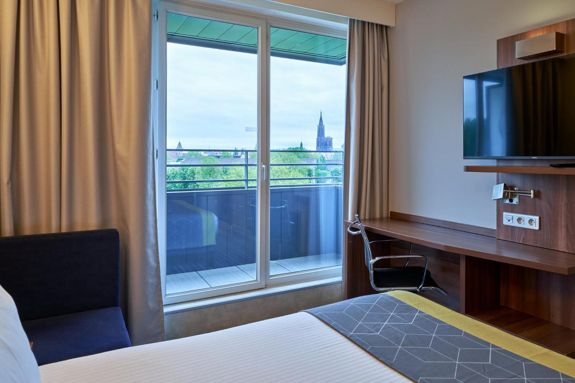 Holiday Inn Express Strasbourg Centre By Ihg Ngoại thất bức ảnh
