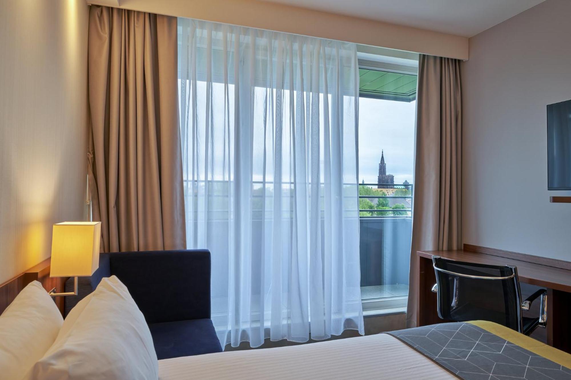 Holiday Inn Express Strasbourg Centre By Ihg Ngoại thất bức ảnh