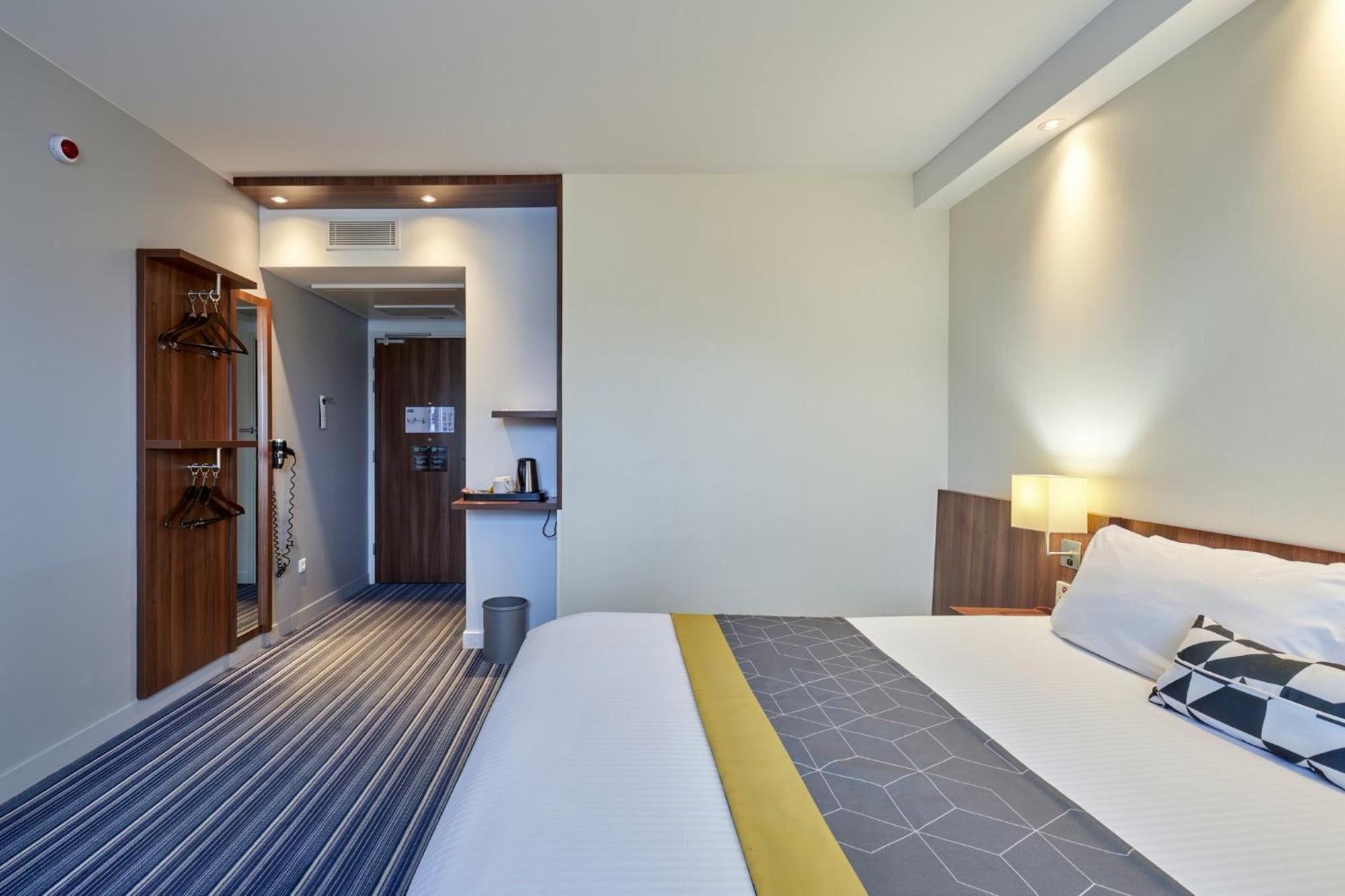 Holiday Inn Express Strasbourg Centre By Ihg Ngoại thất bức ảnh