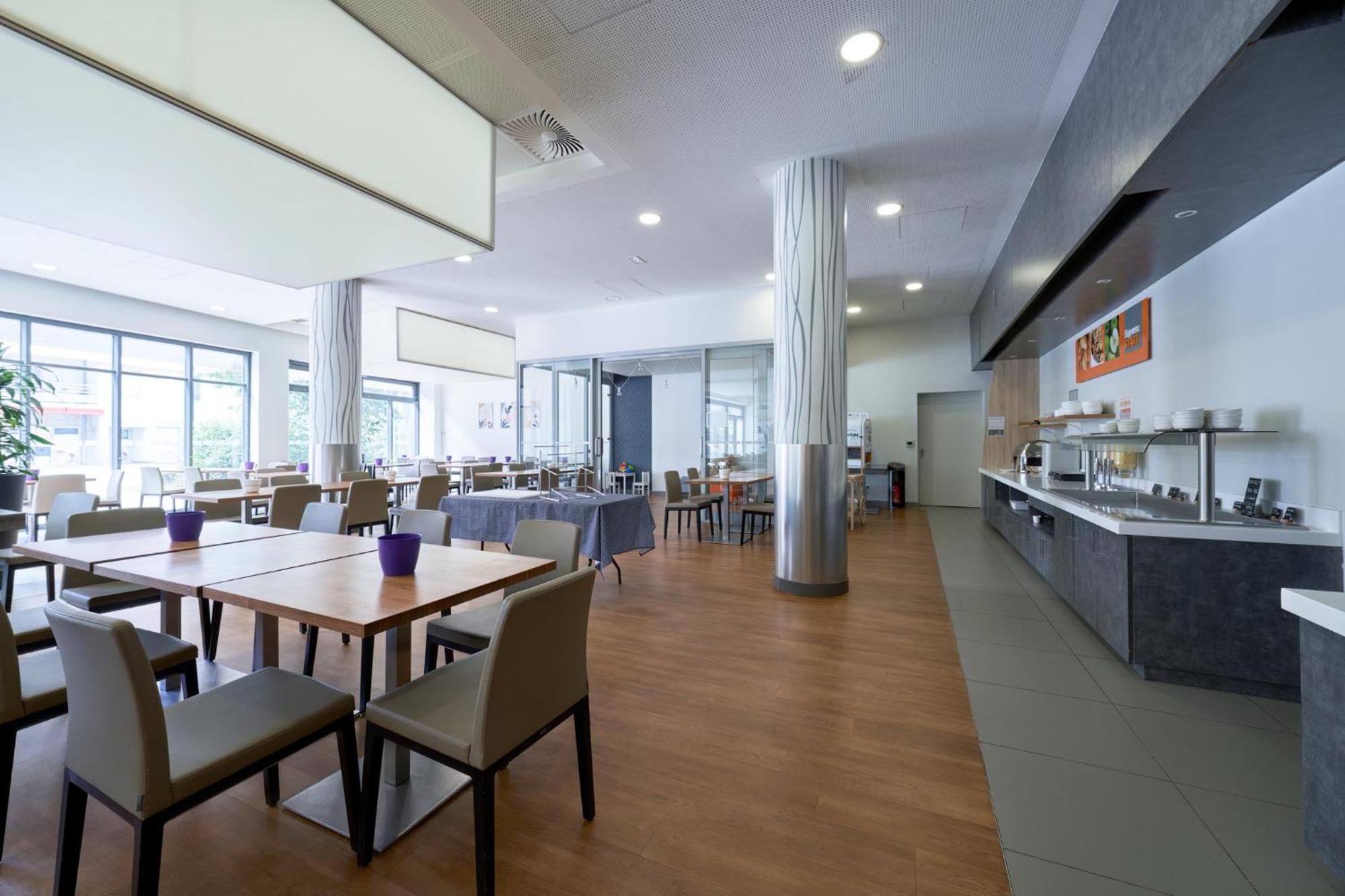 Holiday Inn Express Strasbourg Centre By Ihg Ngoại thất bức ảnh